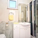 Apartment Srima Srima