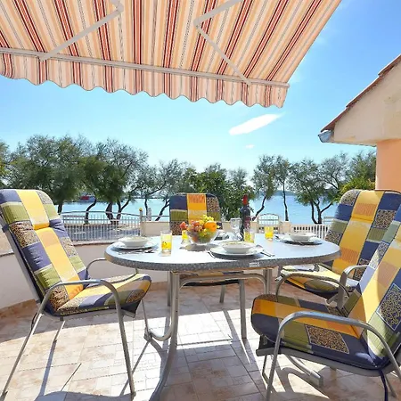 Lejlighed Apartment Srima *